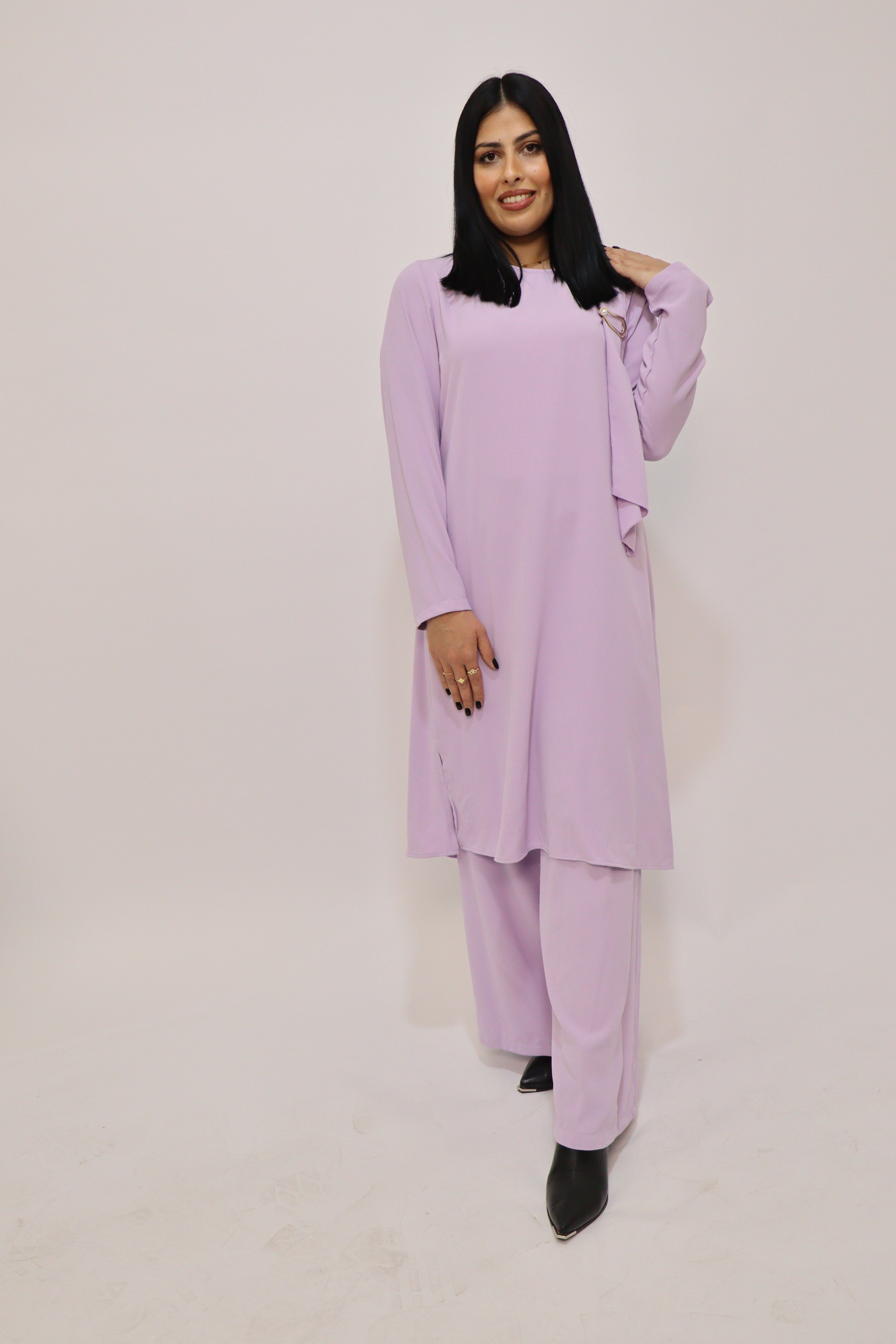 The Muna Set